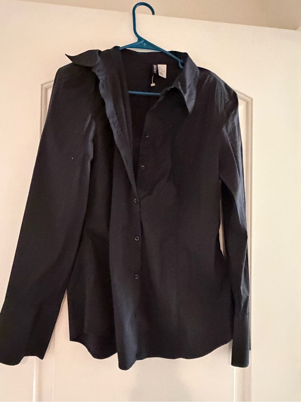 H&M Black Button-Down Long Sleeve Shirt